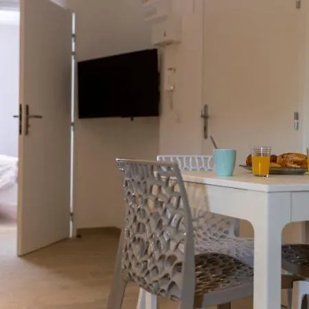 Loc Trotteur Le Fleur Des Champs F2 Cosy, Gare Sncf De