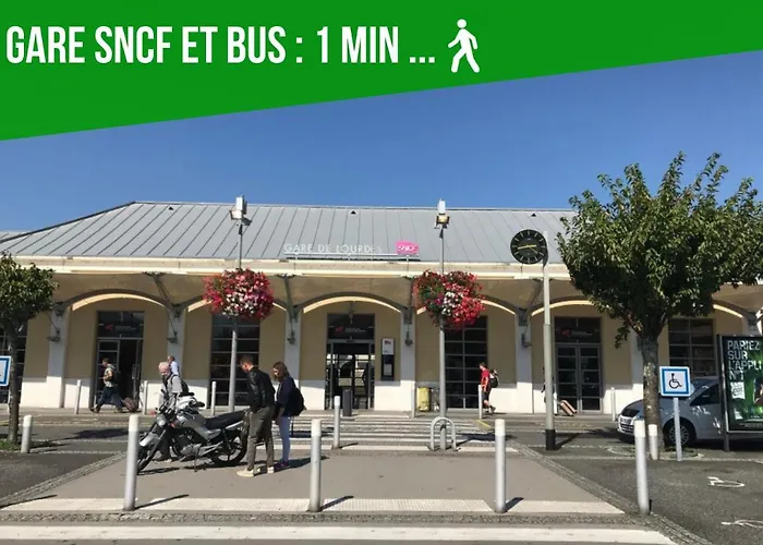 Loc Trotteur Le Fleur Des Champs F2 Cosy, Gare Sncf De *